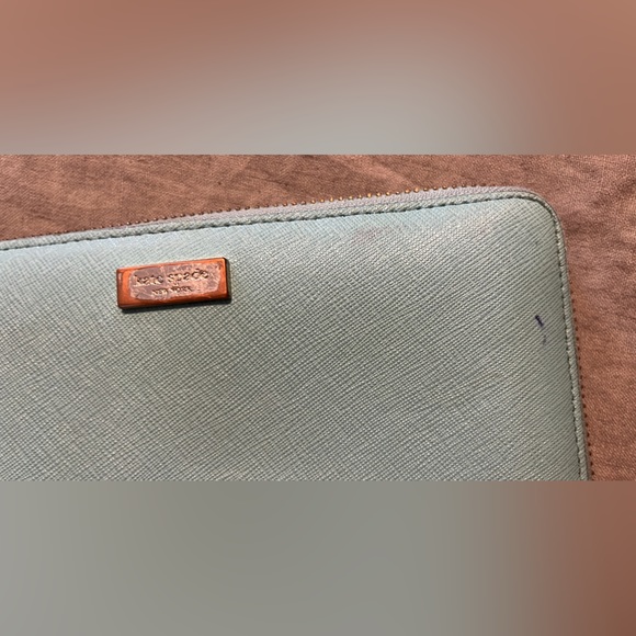 Kate Spade wallet - Picture 5 of 6